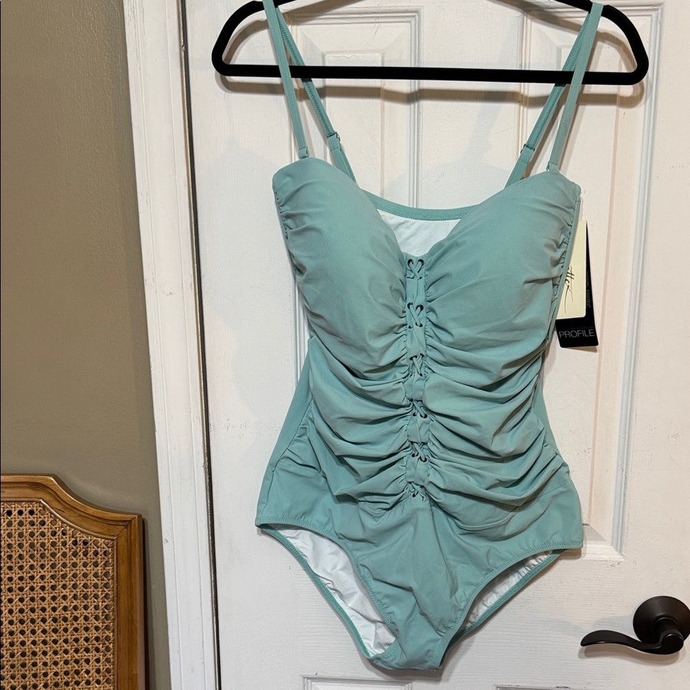 NWT Gottex Aqua Sea Foam Foum One-Piece Swimsuit